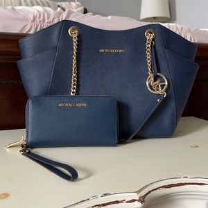 Navy blue MK purse & matching wallet.